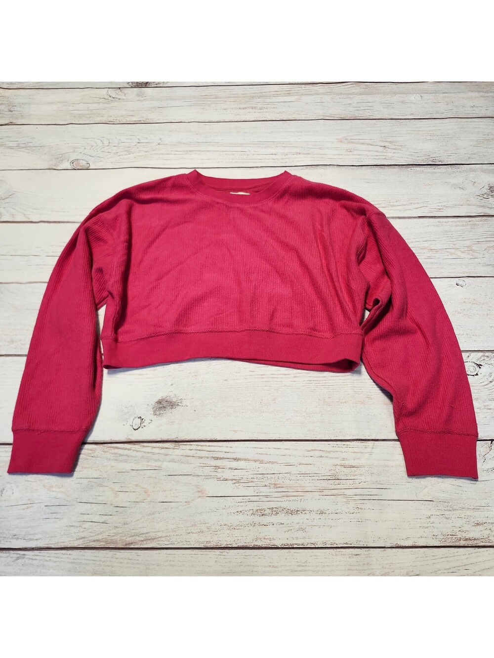 Thread and Supply Red Cropped Sweatshirt Large